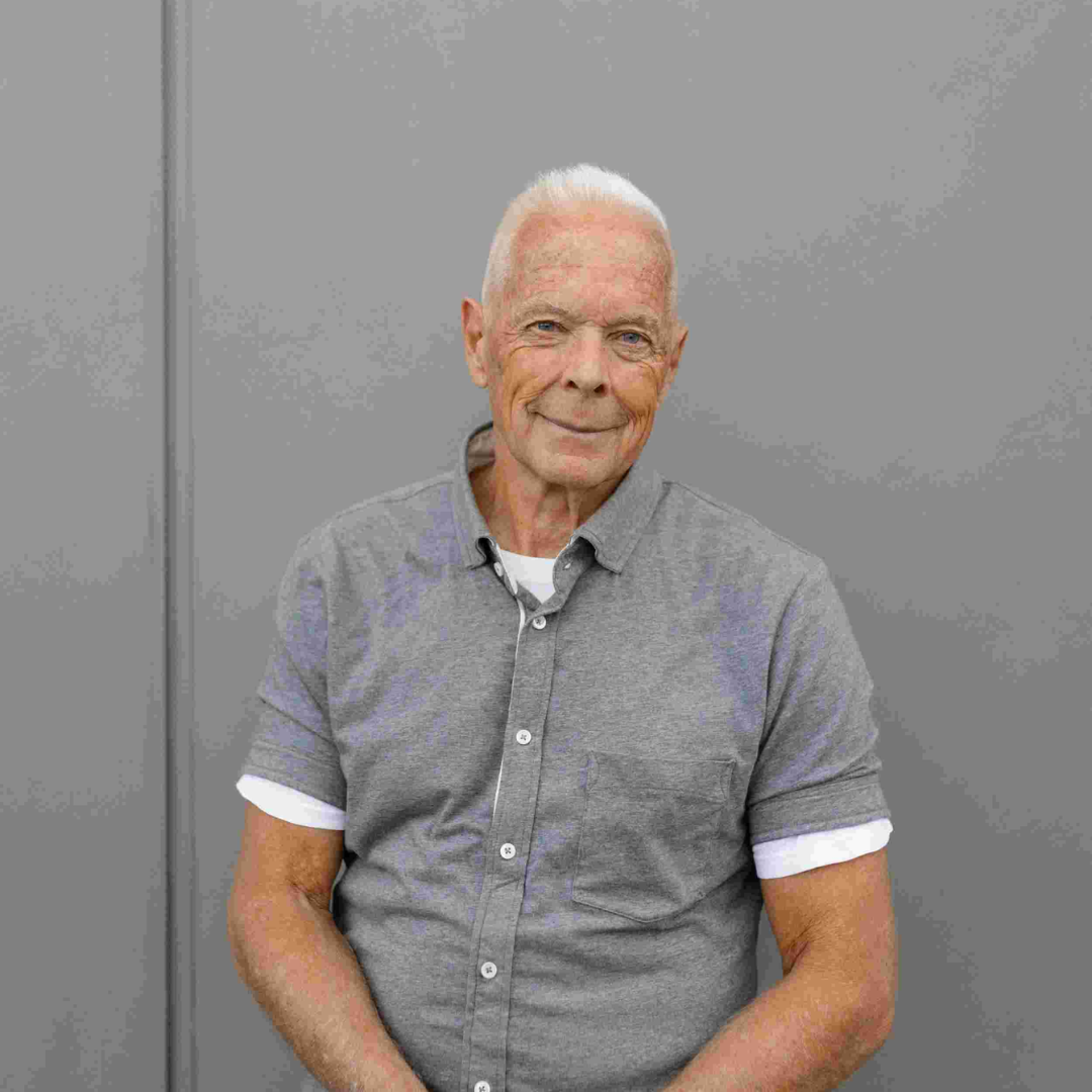 Portrait of Dr. Jon Amundson